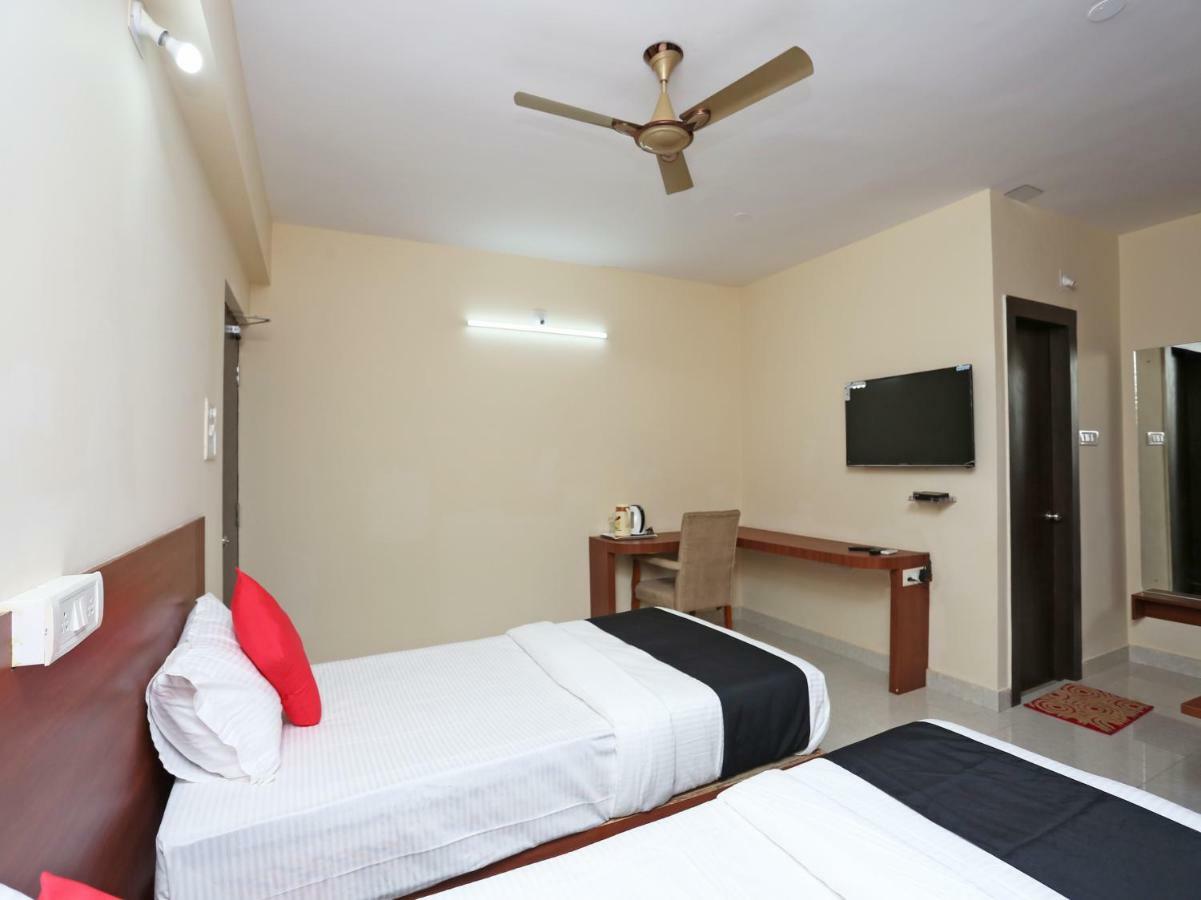 Oyo 38191 Dayal Residency Hotel Jajpur Buitenkant foto