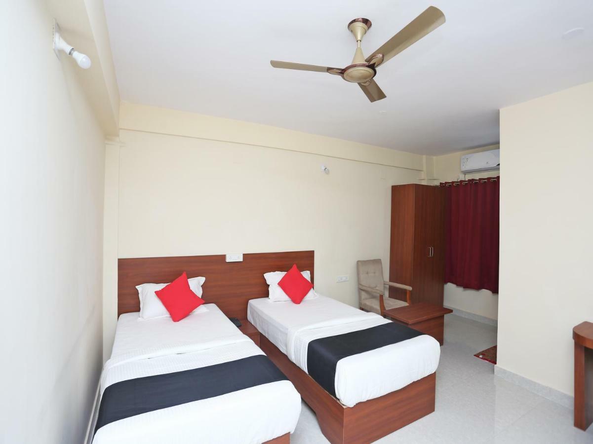 Oyo 38191 Dayal Residency Hotel Jajpur Buitenkant foto