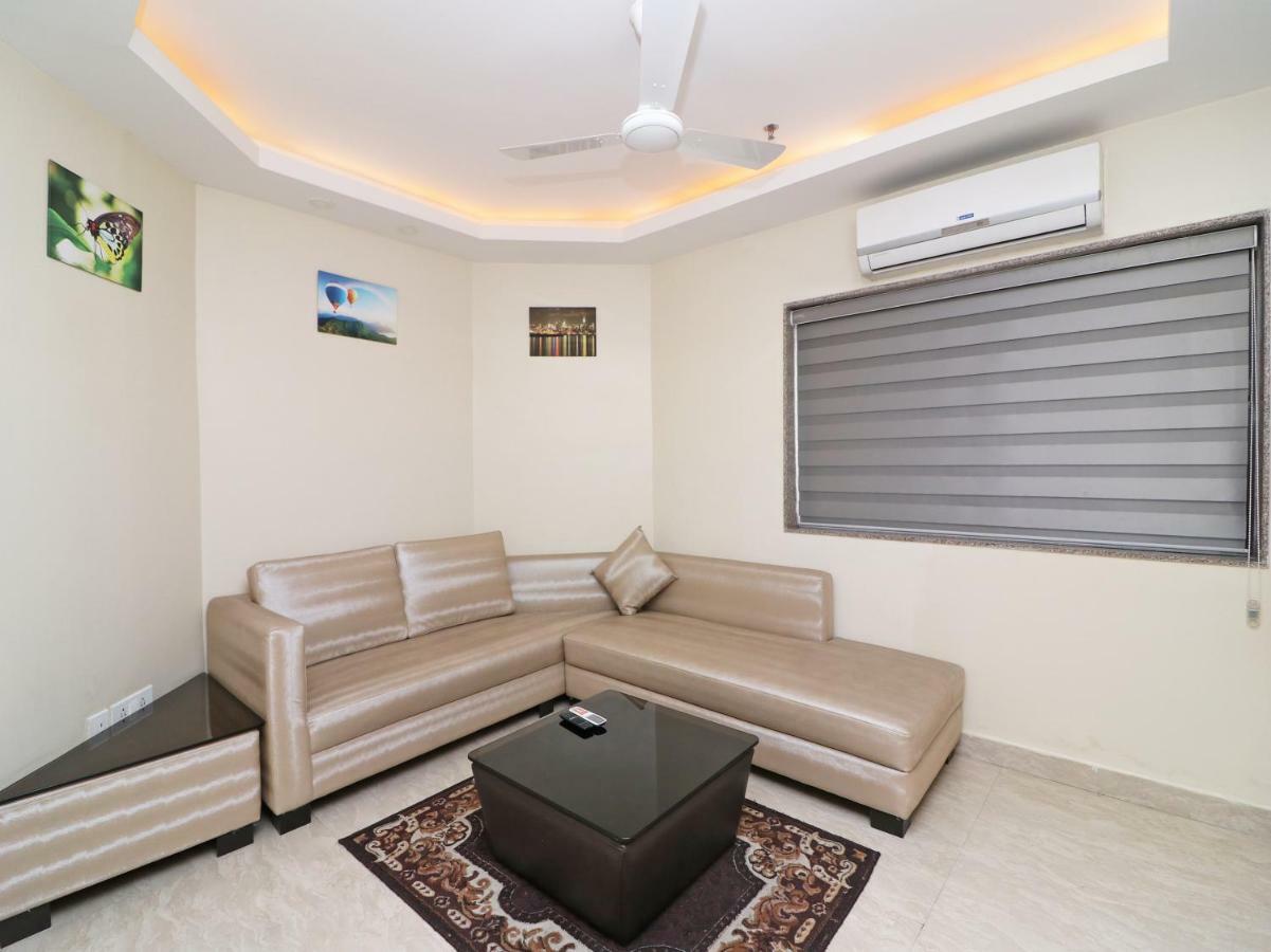 Oyo 38191 Dayal Residency Hotel Jajpur Buitenkant foto