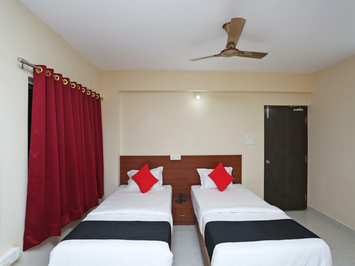 Oyo 38191 Dayal Residency Hotel Jajpur Buitenkant foto