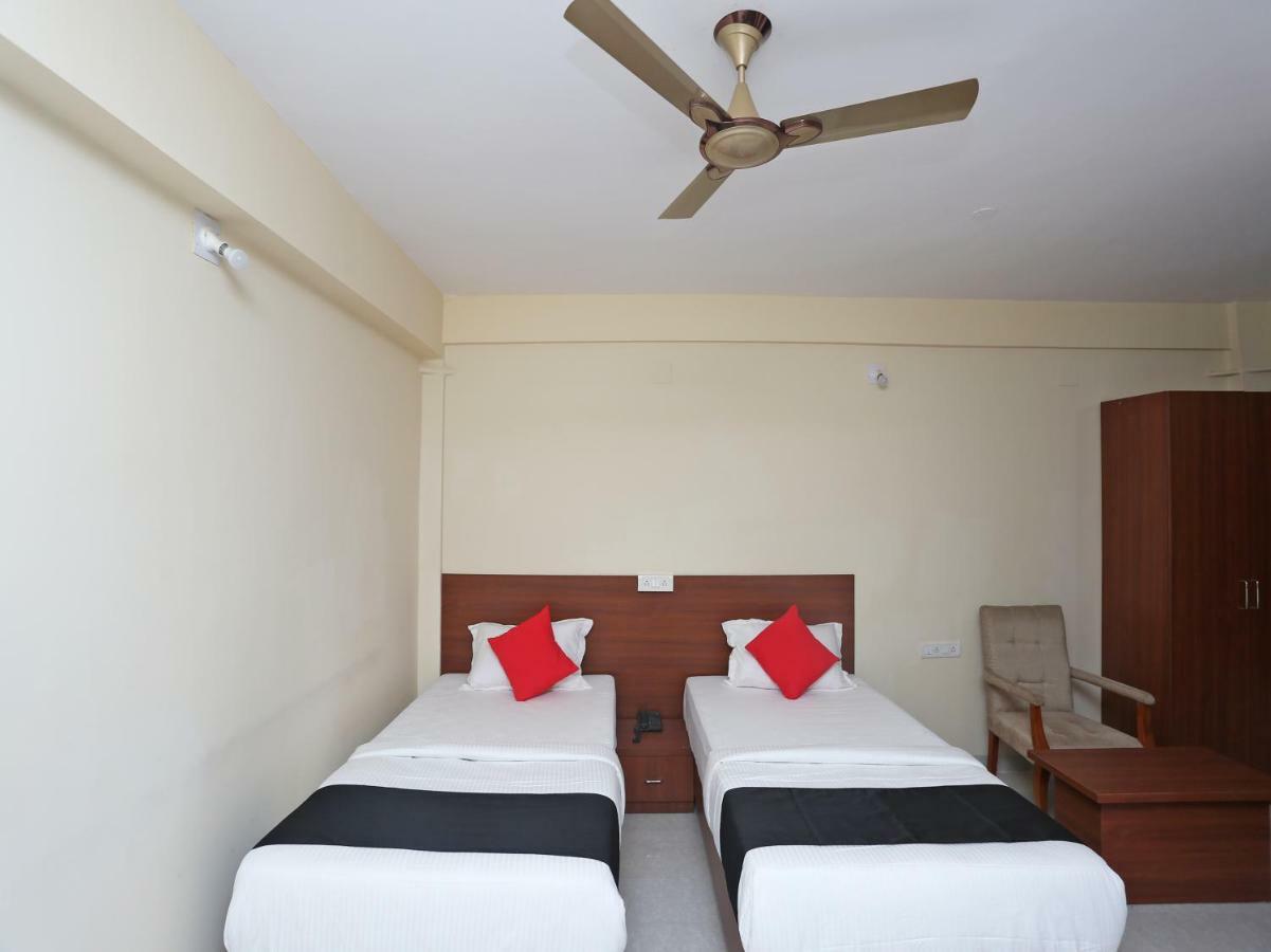 Oyo 38191 Dayal Residency Hotel Jajpur Buitenkant foto