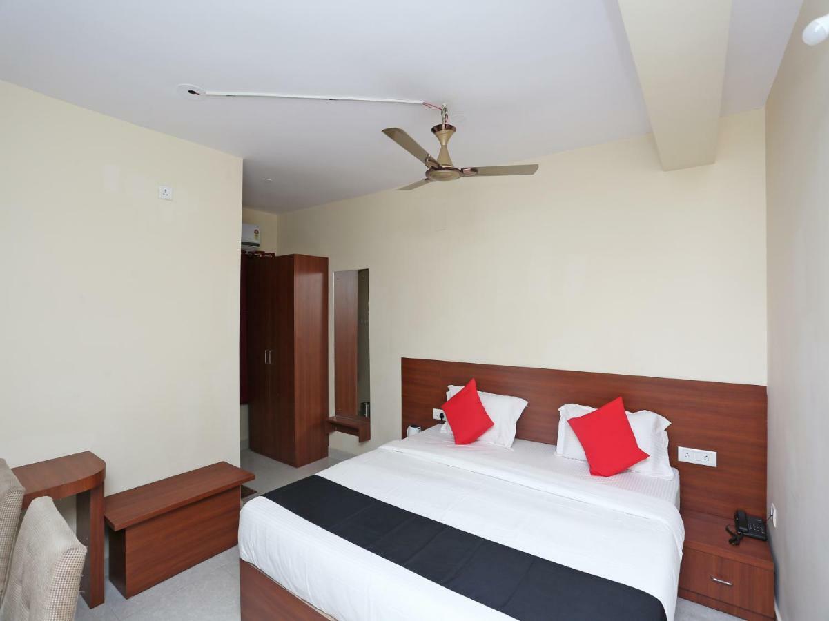 Oyo 38191 Dayal Residency Hotel Jajpur Buitenkant foto
