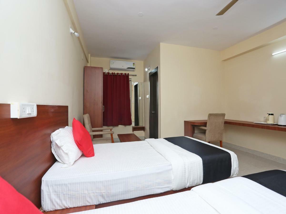 Oyo 38191 Dayal Residency Hotel Jajpur Buitenkant foto
